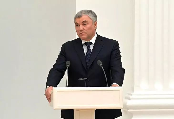 Володин отреагировал на выдачу ордера МУС на арест Нетаньяху Володин отреагировал на выдачу ордера МУС на арест Нетаньяху