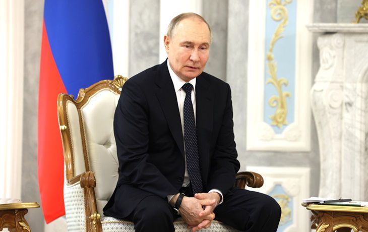 Владимир Зеленский обратился к Путину по поводу переговоров Владимир Зеленский обратился к Путину по поводу переговоров