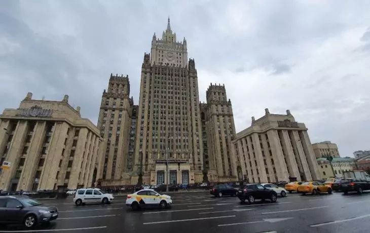 В МИД РФ прокомментировали публикации об ужесточении выдачи загранпаспортов В МИД РФ прокомментировали публикации об ужесточении выдачи загранпаспортов