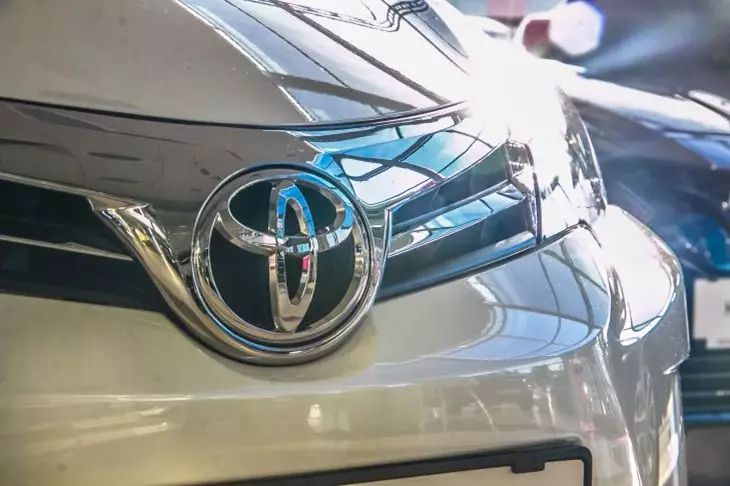 В Японии разразился скандал с Toyota и Mazda за подтасовку данных о безопасности В Японии разразился скандал с Toyota и Mazda за подтасовку данных о безопасности
