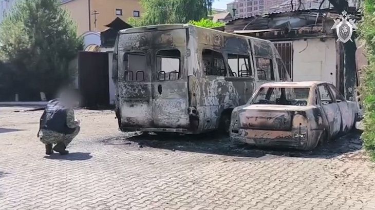 Теракты в Дагестане: количество погибших возросло до 19 человек Теракты в Дагестане: количество погибших возросло до 19 человек
