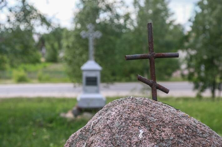 Троицкая родительская суббота сегодня у православных: как правильно поминать усопших, что нельзя делать Троицкая родительская суббота сегодня у православных: как правильно поминать усопших, что нельзя делать
