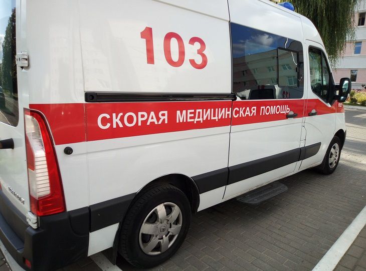 В Бресте три человека отравились химическим веществом. Они в реанимации В Бресте три человека отравились химическим веществом. Они в реанимации