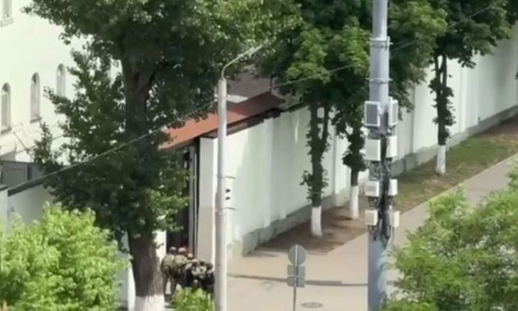 Заключенных, захвативших заложников в ростовском СИЗО, ликвидировали Заключенных, захвативших заложников в ростовском СИЗО, ликвидировали
