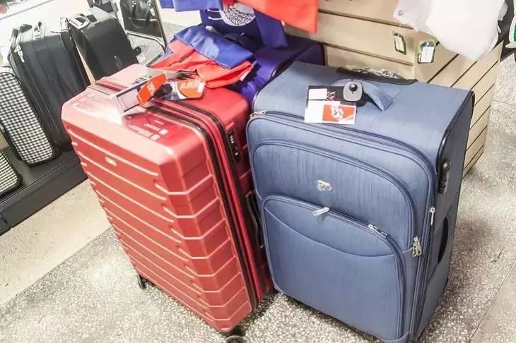 Во Внуково в багаже у пассажирки нашли радиоактивный песок Во Внуково в багаже у пассажирки нашли радиоактивный песок