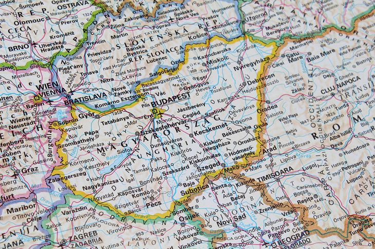 Венгрия и Словакия обратились в ЕК из-за приостановки транзита нефти из РФ Венгрия и Словакия обратились в ЕК из-за приостановки транзита нефти из РФ