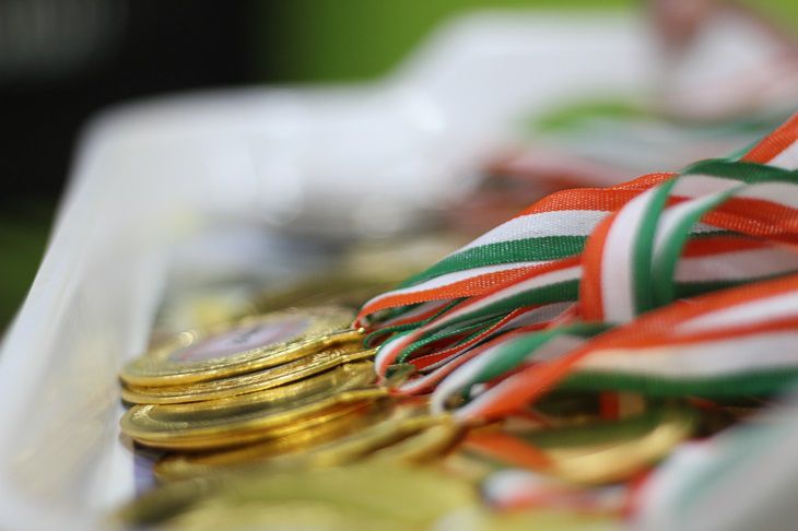 МОК собирается вручить отобранные у российских фигуристов медали в Париже МОК собирается вручить отобранные у российских фигуристов медали в Париже