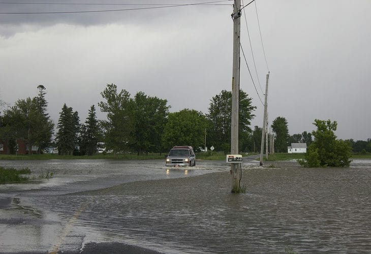 В Челябинской области прорвало дамбу на водохранилище В Челябинской области прорвало дамбу на водохранилище