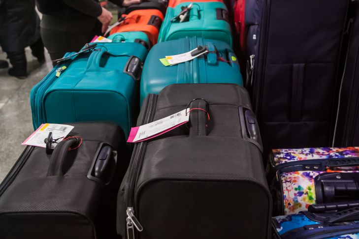 Трудовым мигрантам могут запретить перевозить свои семьи в РФ Трудовым мигрантам могут запретить перевозить свои семьи в РФ