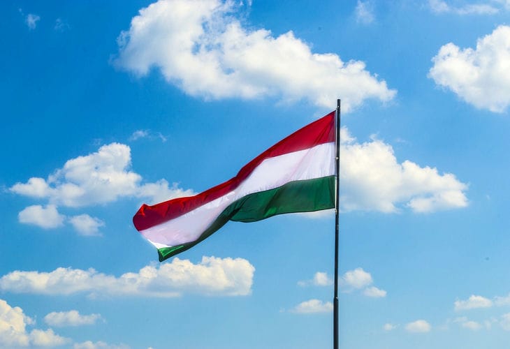 Российский посол раскрыл, кто сможет воспользоваться программой льготных рабочих виз Венгрии Российский посол раскрыл, кто сможет воспользоваться программой льготных рабочих виз Венгрии