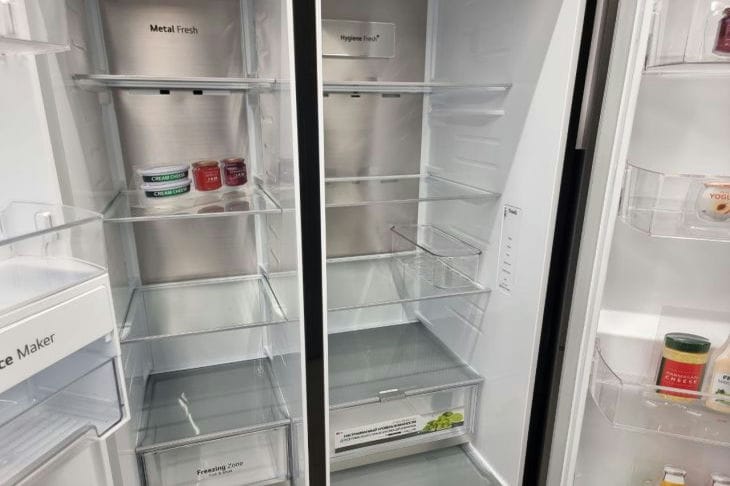 Какие продукты нельзя хранить в дверце холодильника: шокирующие ошибки, которые вы совершаете каждый день Какие продукты нельзя хранить в дверце холодильника: шокирующие ошибки, которые вы совершаете каждый день