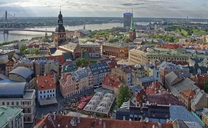 В Латвии полностью запретили использование русского языка в банкоматах В Латвии полностью запретили использование русского языка в банкоматах