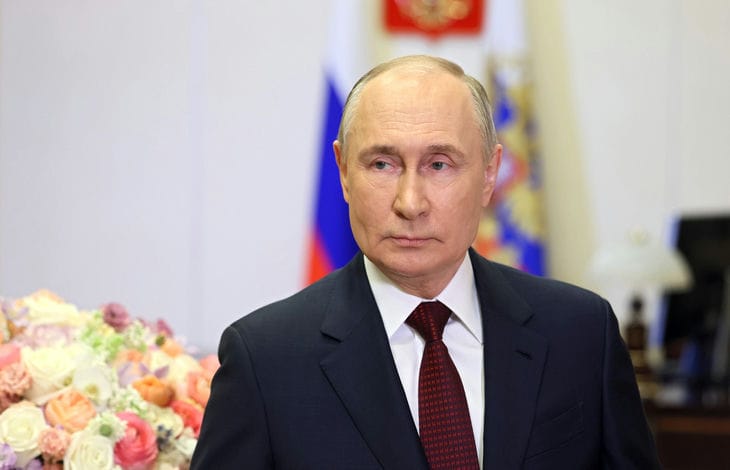 Путин подписал закон, ужесточающий наказание за сокрытие госномеров Путин подписал закон, ужесточающий наказание за сокрытие госномеров