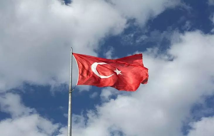 Турция тайно запретила экспортировать в РФ американские товары Турция тайно запретила экспортировать в РФ американские товары
