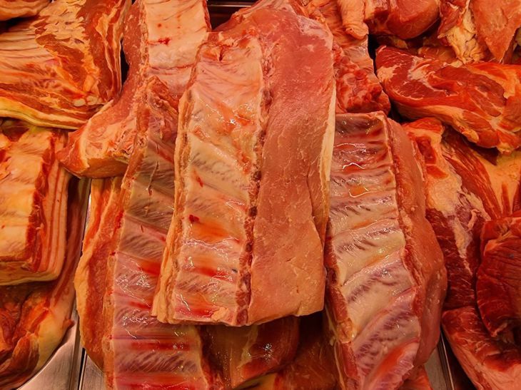 Усиливают запах пота: врач рассказала, от каких продуктов стоит воздержаться Усиливают запах пота: врач рассказала, от каких продуктов стоит воздержаться