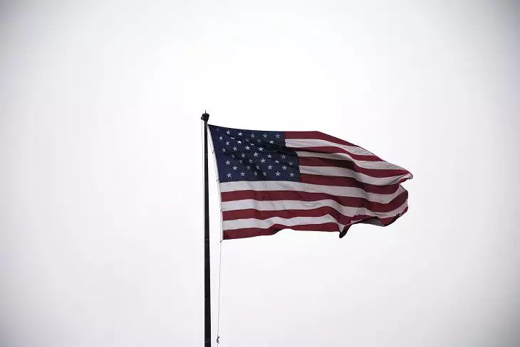 США призвали американцев немедленно покинуть Белоруссию США призвали американцев немедленно покинуть Белоруссию