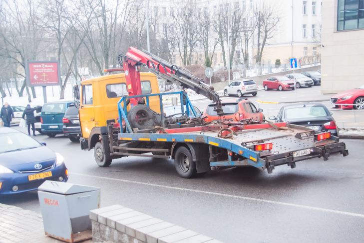 Более 30 человек пострадали от мошенников с эвакуаторами в Ростове Более 30 человек пострадали от мошенников с эвакуаторами в Ростове