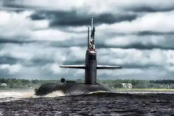 Французские военные случайно раскрыли секретные данные о базе подлодок Французские военные случайно раскрыли секретные данные о базе подлодок