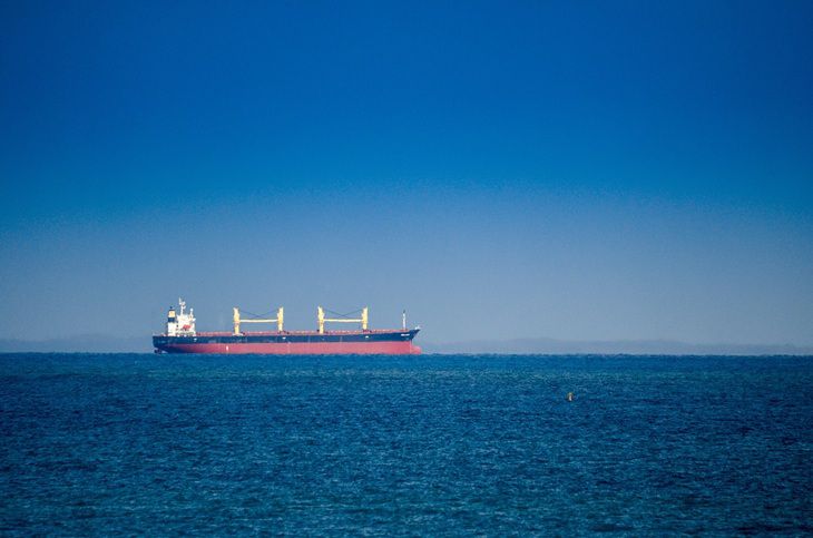 Направлявшийся из Санкт-Петербурга в Испанию танкер остановили в ФРГ Направлявшийся из Санкт-Петербурга в Испанию танкер остановили в ФРГ