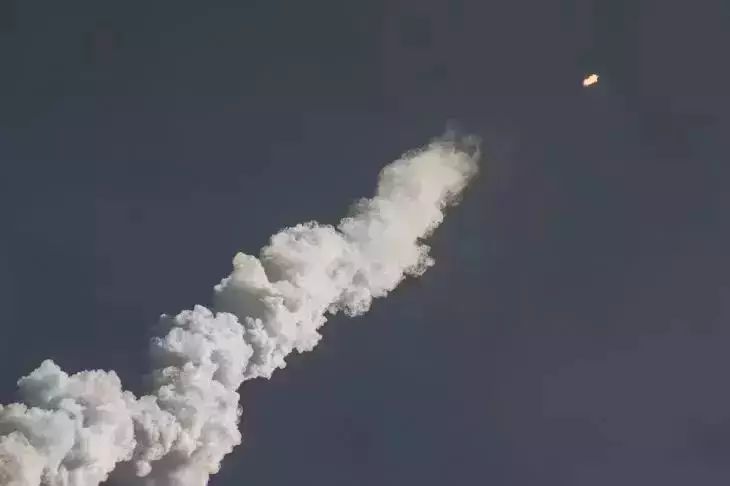 Британия отказала США в вопросе применения ядерных ракет против России Британия отказала США в вопросе применения ядерных ракет против России