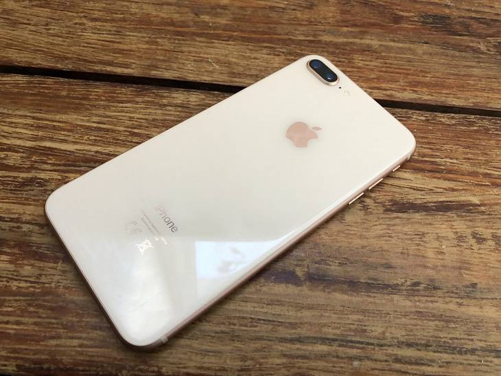 Зачем Samsung и Apple добавили кнопку самоуничтожения в новые модели? Скандальная правда о батареях Зачем Samsung и Apple добавили кнопку самоуничтожения в новые модели? Скандальная правда о батареях