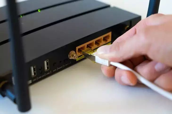 Wi-Fi исчезает в углу квартиры: как исправить слепые зоны без замены роутера Wi-Fi исчезает в углу квартиры: как исправить слепые зоны без замены роутера