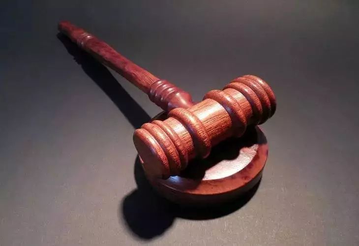 Актера Депардье признали виновным по делу о домогательствах Актера Депардье признали виновным по делу о домогательствах