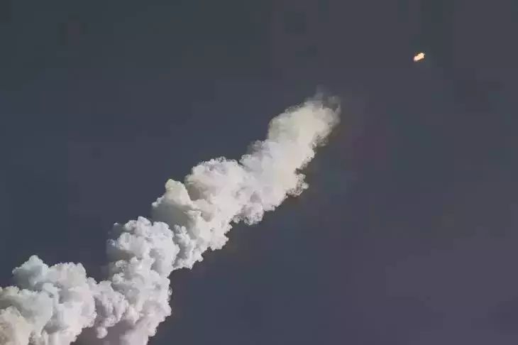 Иран внезапно атаковал военную базу США на северо-востоке Сирии Иран внезапно атаковал военную базу США на северо-востоке Сирии